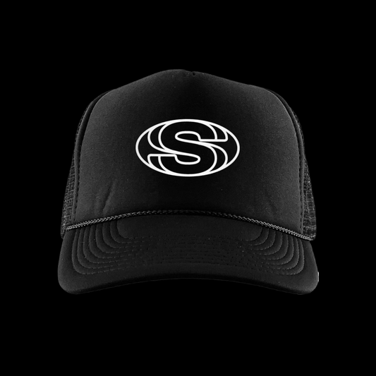 SIGNATURE TRUCKER HAT